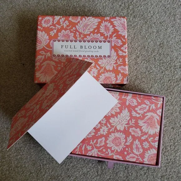 Anthropologie FULL BLOOM Boxed Card Set 16 Blank Floral greeting cards New - Picture 3 of 3